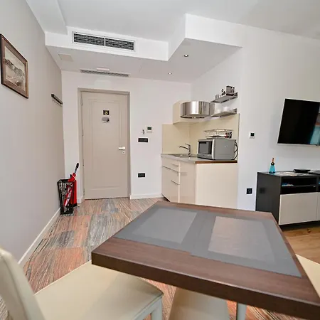 Dantes Διαμέρισμα *